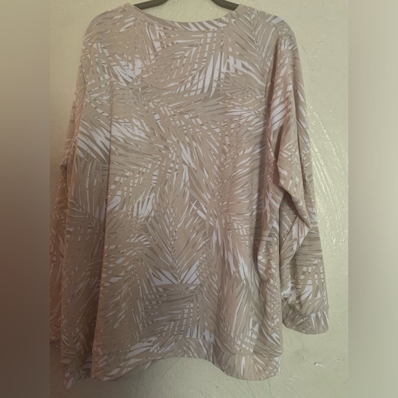 d&co active long sleeve - Picture 2 of 2